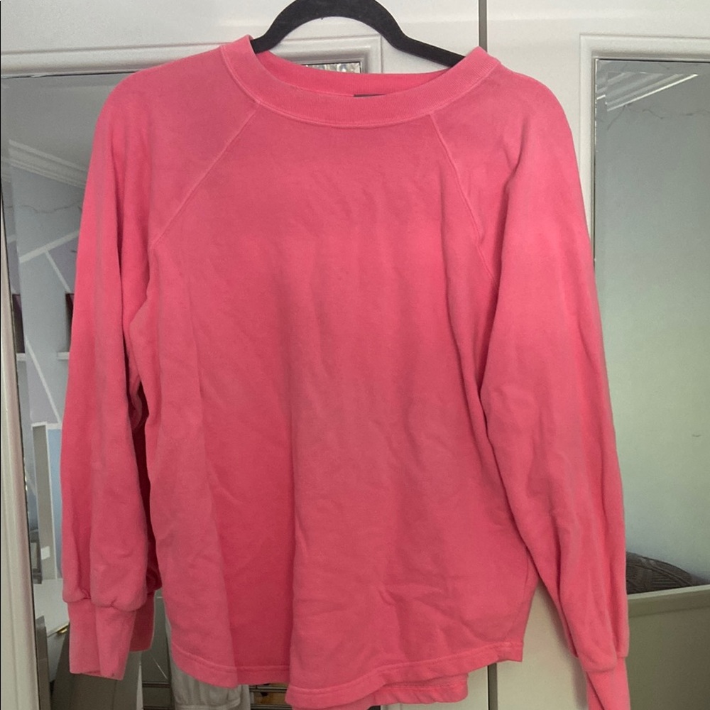 GAP Pink Crewneck Sweater Soft Comfortable Fit